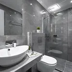 Maison Cristal, The Luxury Lägenhet