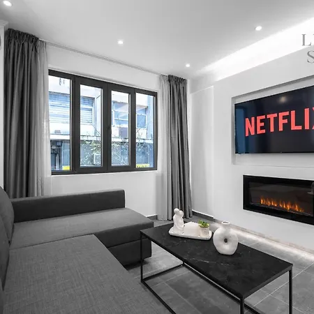 Maison Cristal, The Luxury Apartman
