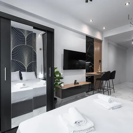 Maison Cristal, The Luxury Lejlighed