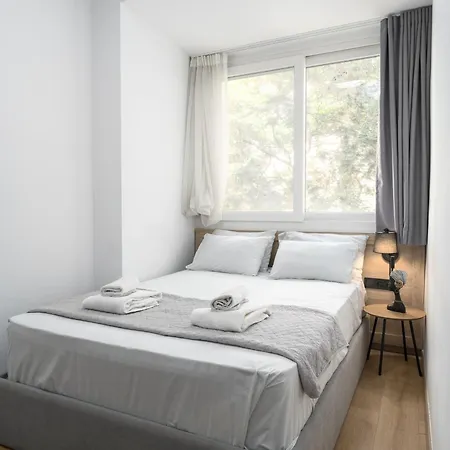 Maison Cristal, The Luxury *